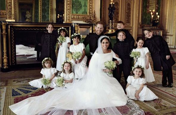 Kensington Palace reveals official royal wedding photos of Prince Harry and Meghan Markle 