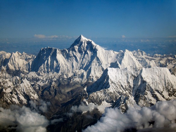 India's first father-daughter duo to scale Everest has a special message on girl child