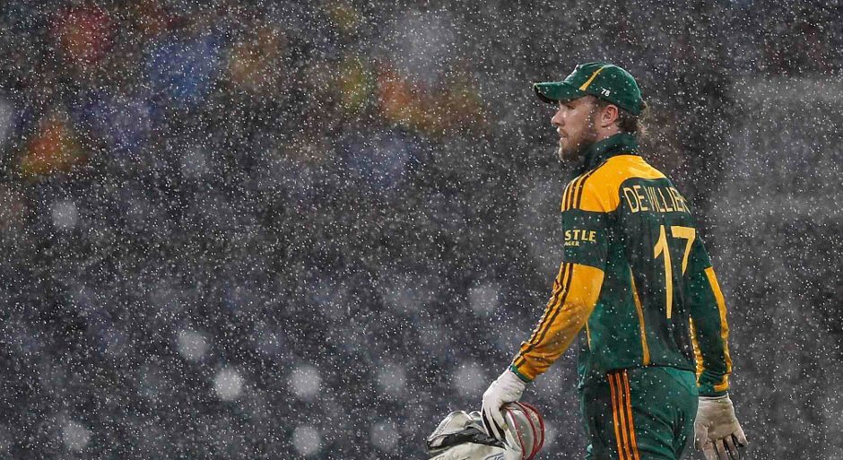  Twitter reactions to AB De Villiers' shocking announcement, here are the reactions