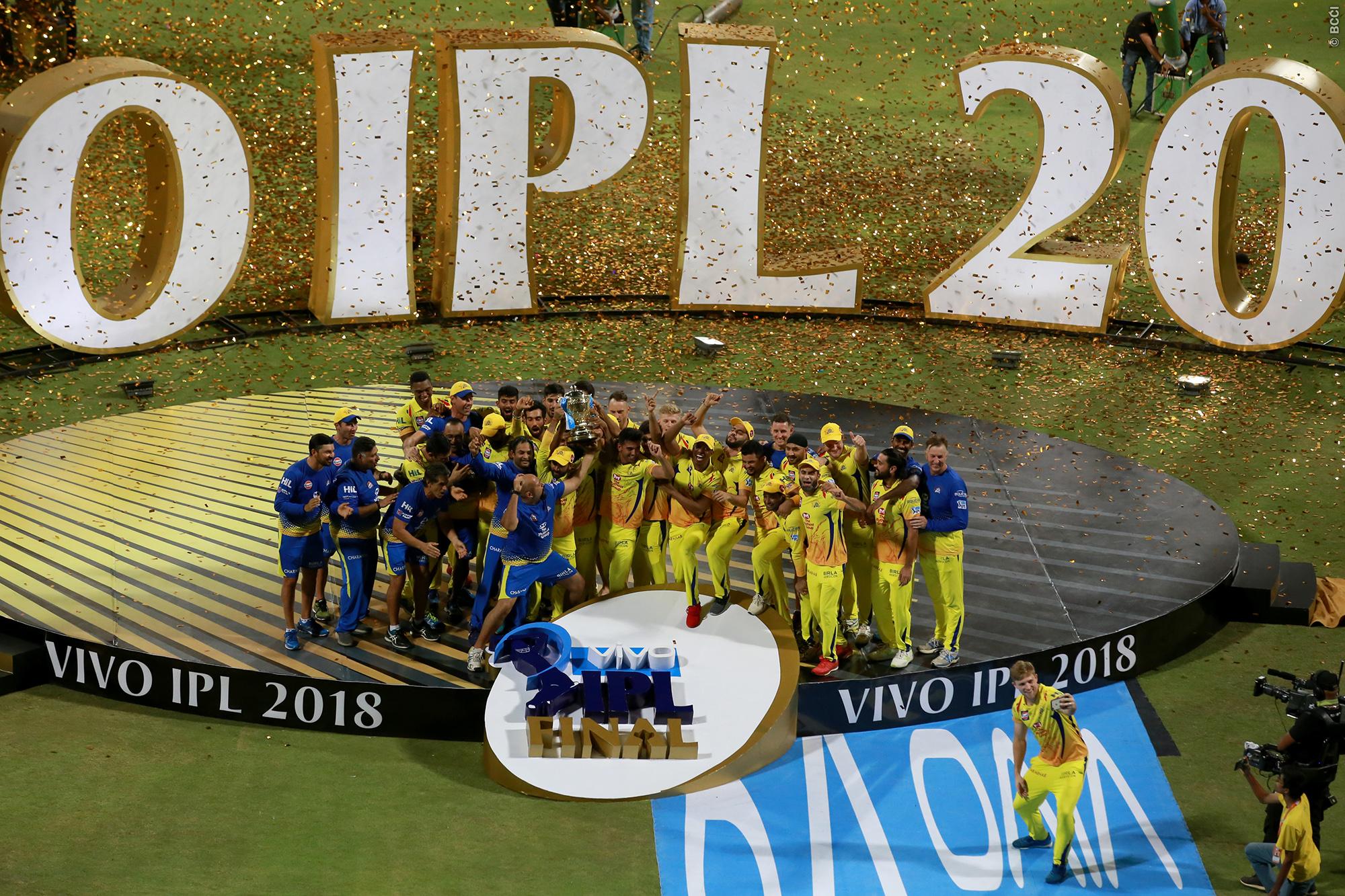OMG! This girl predicted the name of the winners of IPL 2018 on Twitter along with man of the match; people are now asking their future