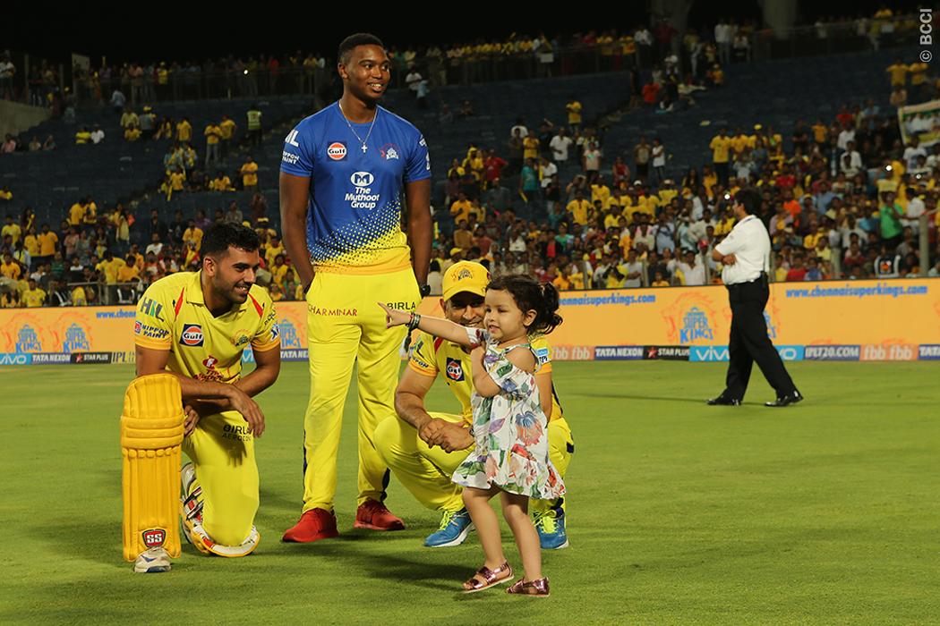   Chennai Super Kings Thala Reveals Daughter Ziva's Wish after lifting IPL Trophy