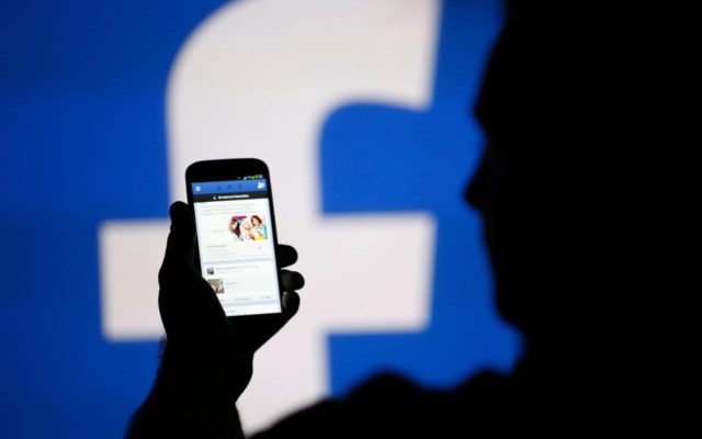 Facebook will now let you post 3D photos in your news feed, virtual reality
