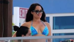  WWE diva Nikki Bella in hot bikini for a Miami Pool Day; sizzling pics inside