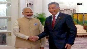 Singapore: Talks between PM Modi and Lee begin