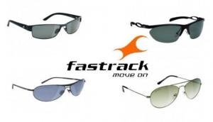 Hurry! Get goggles of Ray ban and Fastrack, worth of Rs 2000 in just Rs 400 at Flipkart and Snapdeal 