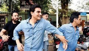 As Arbaaz Khan accepts betting in IPL, Twitter takes a dig