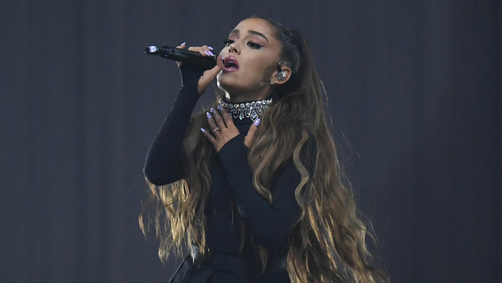 'I'm coping with the symptoms of post-traumatic stress disorder (PTSD) after Manchester attack' says Ariana Grande