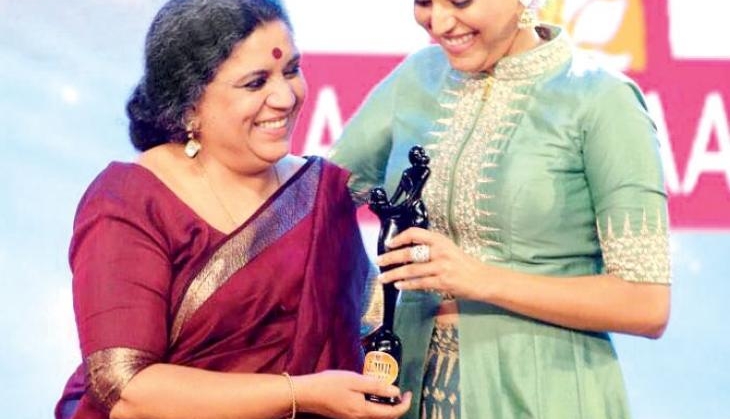 swara bhaskar mother ira bhaskar