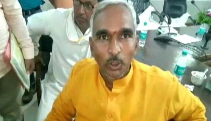 Prostitutes better than government officials: BJP MLA