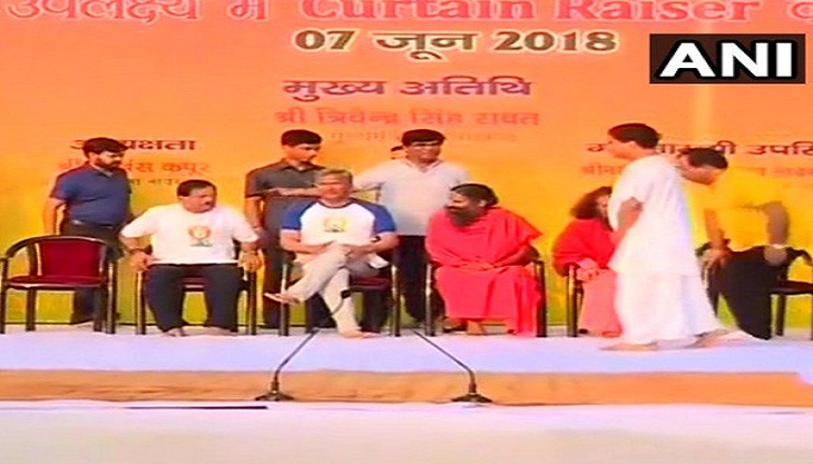 Ramdev, Uttarakhand CM rehearse for International Yoga Day