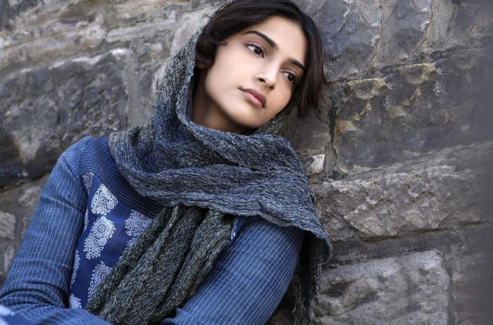 Sonam Kapoor goes off Twitter for a while, says 'Its too negative'