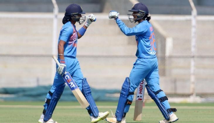 india women beat pakistan
