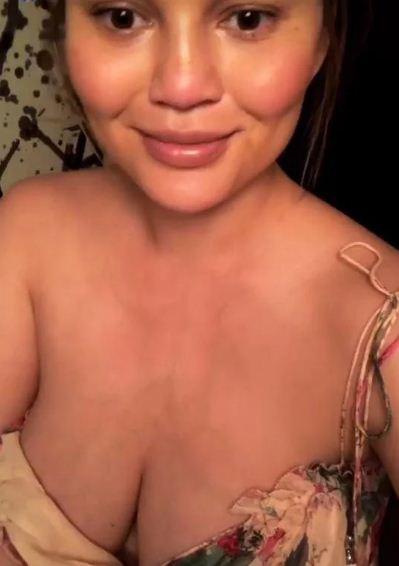 How To Get Breast Milk Stains Out Of A Bra, Because Even Chrissy Teigen  Knows The Horrors