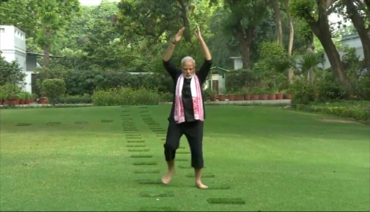 PM Modi accepts Virat Kohli's challenge, shares his fitness video; nominates Karnataka CM Kumaraswamy, Manika Batra