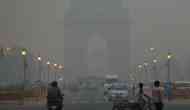 Delhi: Thick layer of smog shrouds national capital, AQI remains in 'very poor' category