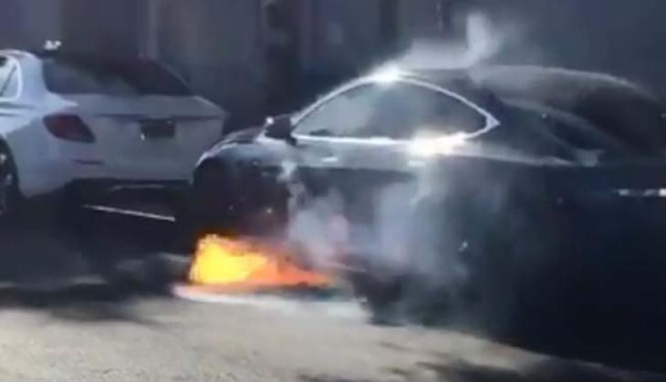 Fire in Tesla Car
