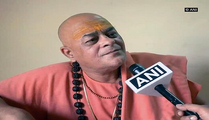 Swami Akhileshwaranand lauds Madhya Pradesh CM Shivraj Singh Chouhan for announcing cow ministry