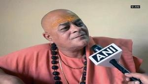 Newly appointed Madhya Pradesh cabinet minister Swami Akhileshwaranand appeals for state cow ministry