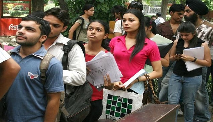 DU Cut Off 2018: First cut off released; submission of admission formalities creating trouble