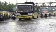 Mumbai : Heavy rain causes water-logging
