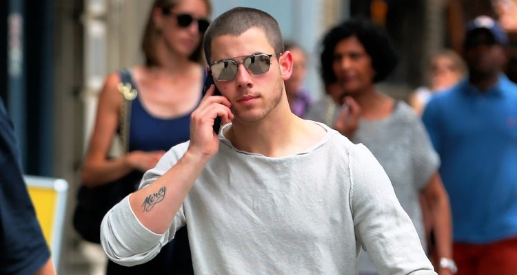 Priyanka Chopra's alleged beau Nick Jonas admits he had sex with a man