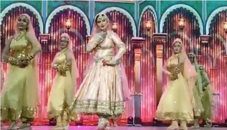 IIFA 2018: On stage after 20 years, Rekha takes fans down the memory lane