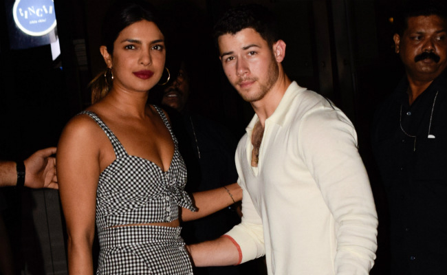 Nick Jonas and Priyanka Chopra to get engaged, reports Indian magazine
