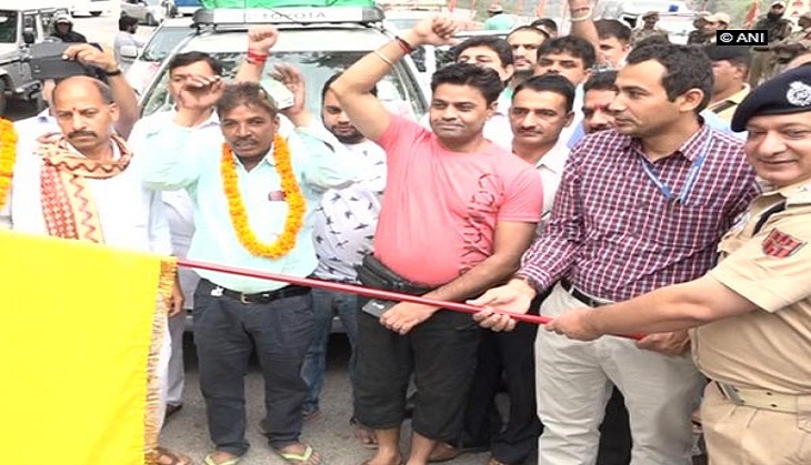 Amarnath Yatra: first batch of pilgrims arrive in Udhampur