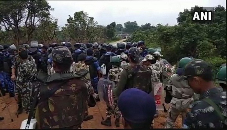 Jharkhand: 3 policemen abducted by 'Pathalgarhi' supporters