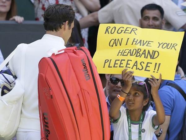 Wimbledon 2018: Roger Federer gives headband to Indian-origin fan; video inside