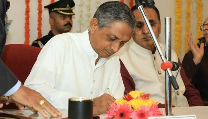 BJP poaches Congress' Bavaliya in Gujarat to make inroads among OBCs and rural Saurashtra
