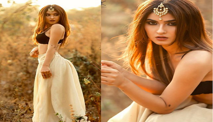 Pictures of Karishma Sharma of Ragini MMS Returns on Instagram are a proof that she's a beauty bomb!