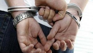 FBI arrests Pakistani American at airport for links to JeM, ISIS