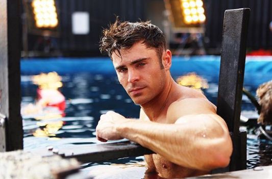 High School Musical star Zac Efron shares new dreadlocks in sexy selfie