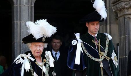 Prince William wears Ostrich feather hat for Annual Knights service in Scotland