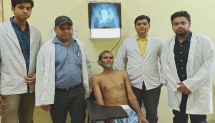 Kanpur Doctors with Patient
