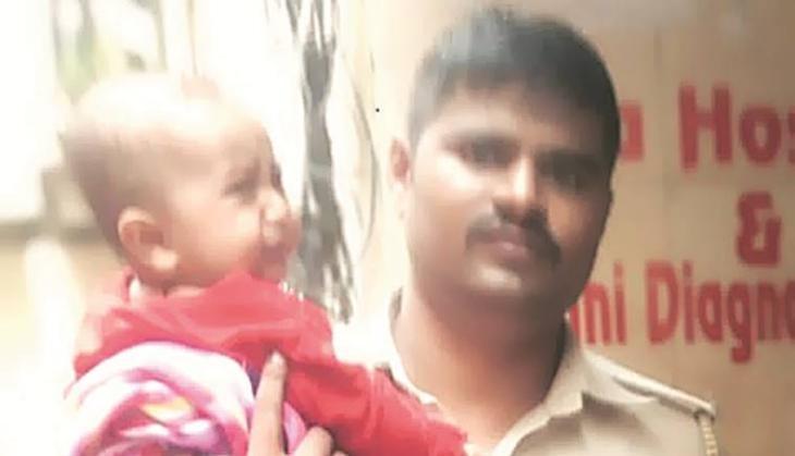 Mumbai Police Constable with Child