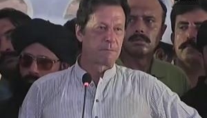 Those receiving Nawaz Sharif are 'donkeys': Imran Khan