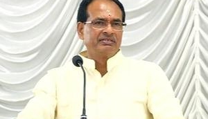 Congress baying for my blood: Chouhan on stone attack