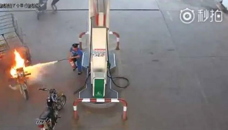 Fire at Petrrol Pump