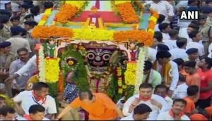 Jagannath Rath Yatra 2018: 141st Rath Yatra starts in Ahmedabad; CM Vijay Rupani pulls chariot