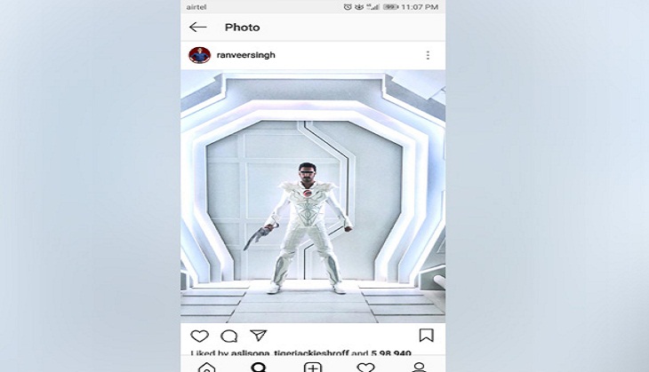 Is Ranveer Singh hinting at a sci-fi flick?