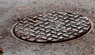 Surat: Open manhole claims life of 7-yr-old boy