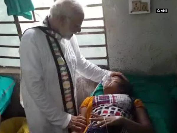 Bengal Kisan rally: PM visits injured in hospital