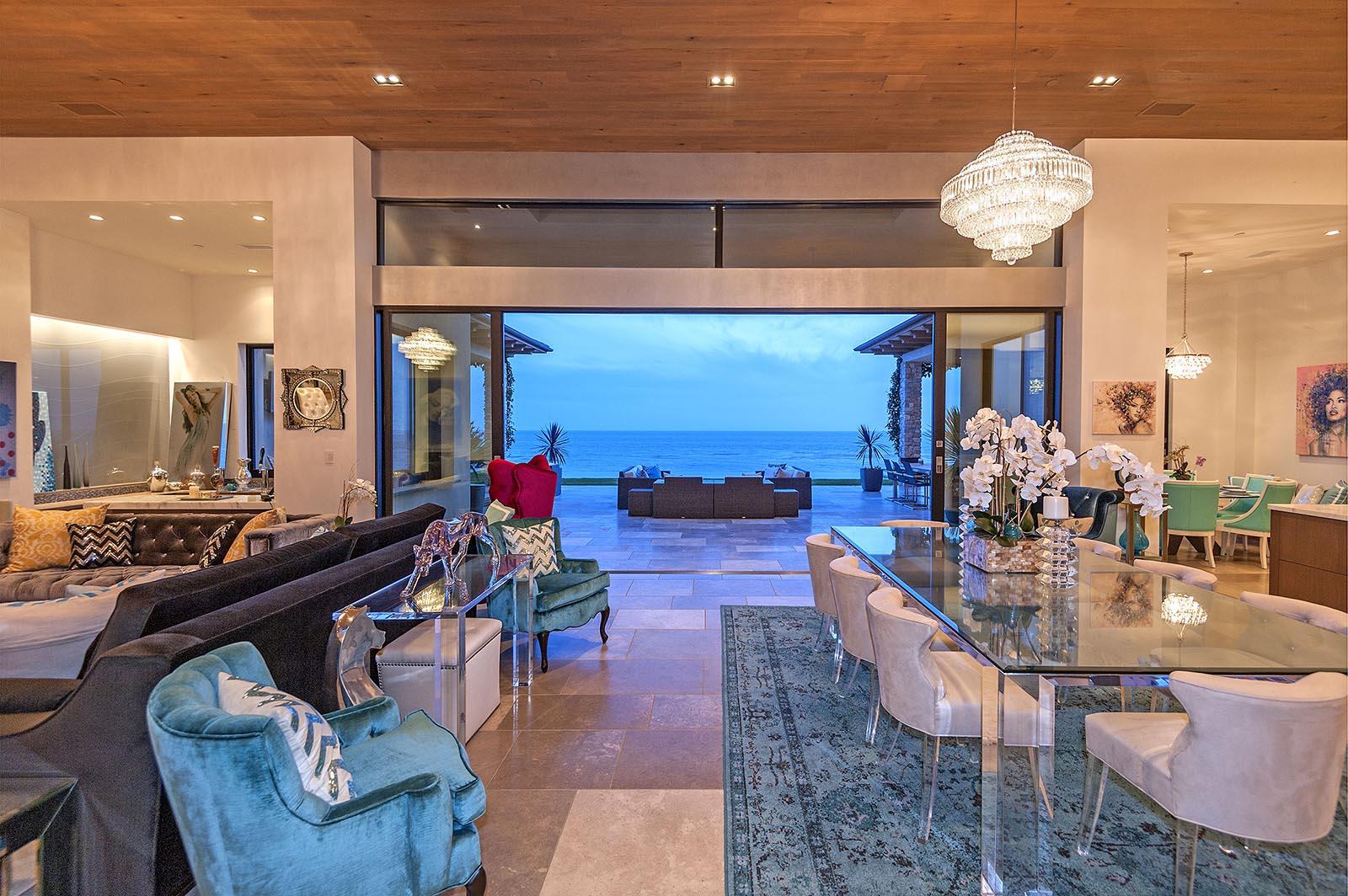 Luxurious! See Britney Spears' enjoying with her family in $30 million Airbnb villa at Malibu 