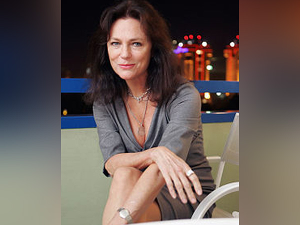 Jacqueline Bisset to receive Lifetime Achievement Award