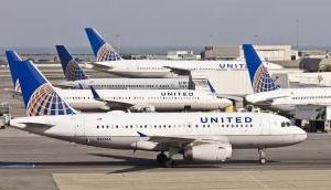 Woman on United Airlines flight complained to flight attendants over masturbating seatmate