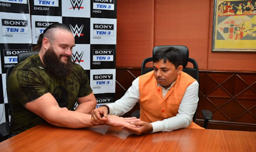 WWE Star Braun Strowman meets Indian astrologer in India