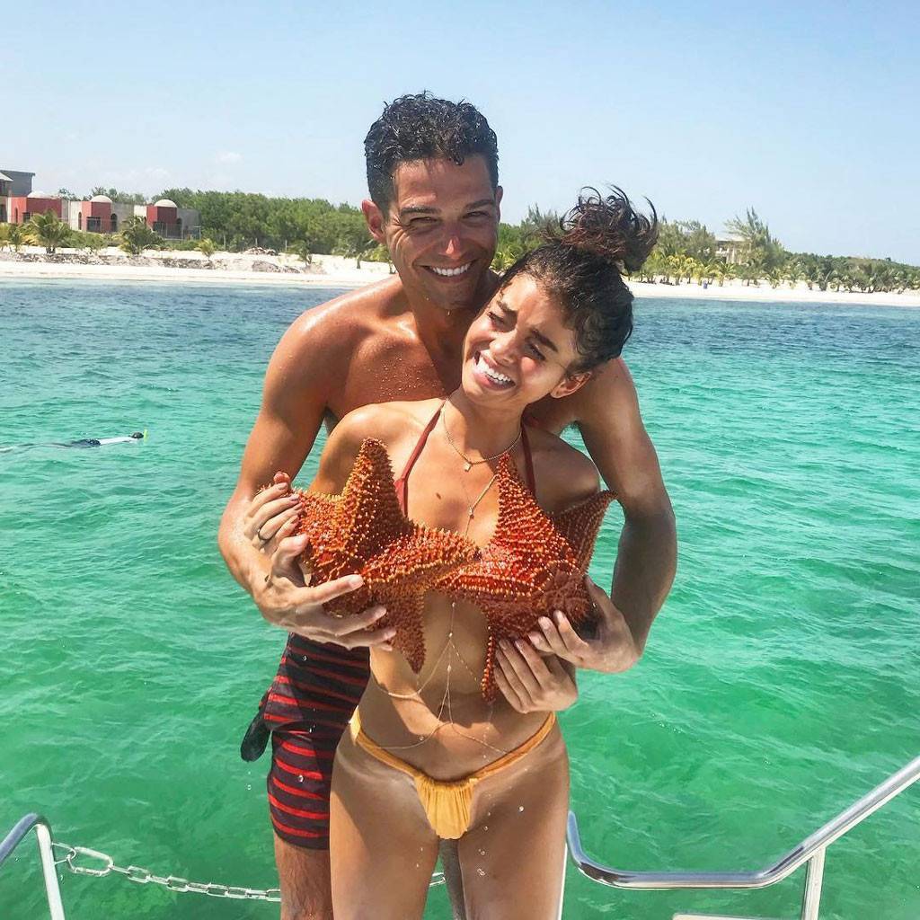 This is how American actress Sarah Hyland spent her lavish holidays