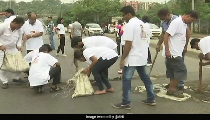 Mumbai: Father lost 16-year-old son due to pothole; now determined to make India pothole-free, filled up 556 potholes in 3 years
